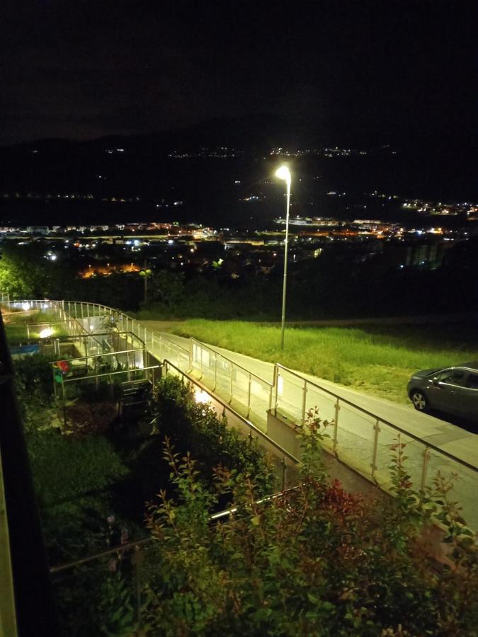 L'Angolo Di Ari Vaiano  エクステリア 写真